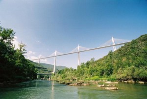 viaduc-millau-aveyron-eiffage
